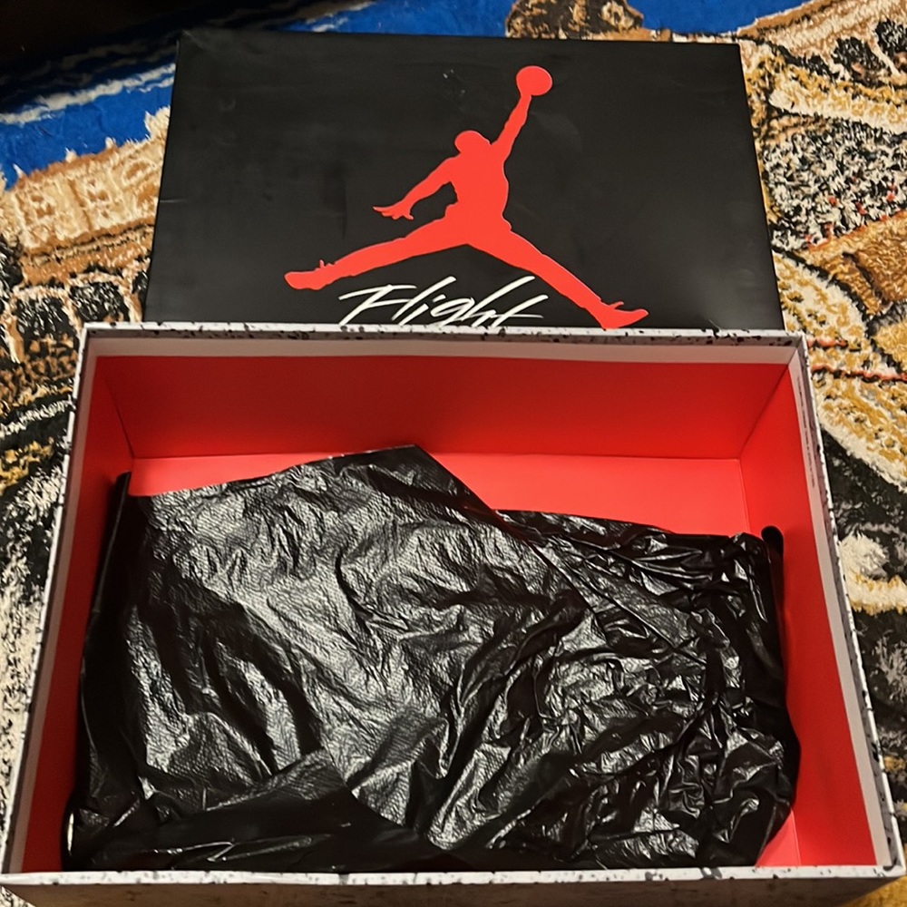 Winterized Loyal Blue Jordan 4 Retro - Picture 4 of 5